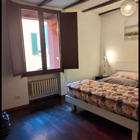 Historic E Comfort Suite - Locazione Semplice بولونيا المظهر الخارجي الصورة
