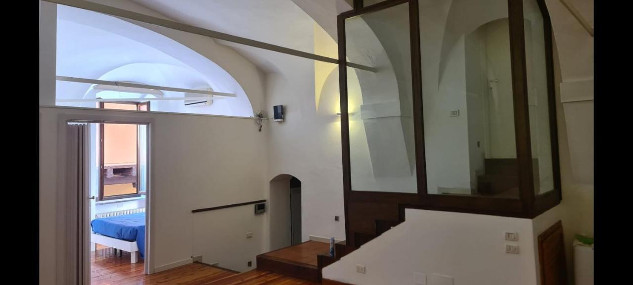 Historic E Comfort Suite - Locazione Semplice بولونيا المظهر الخارجي الصورة