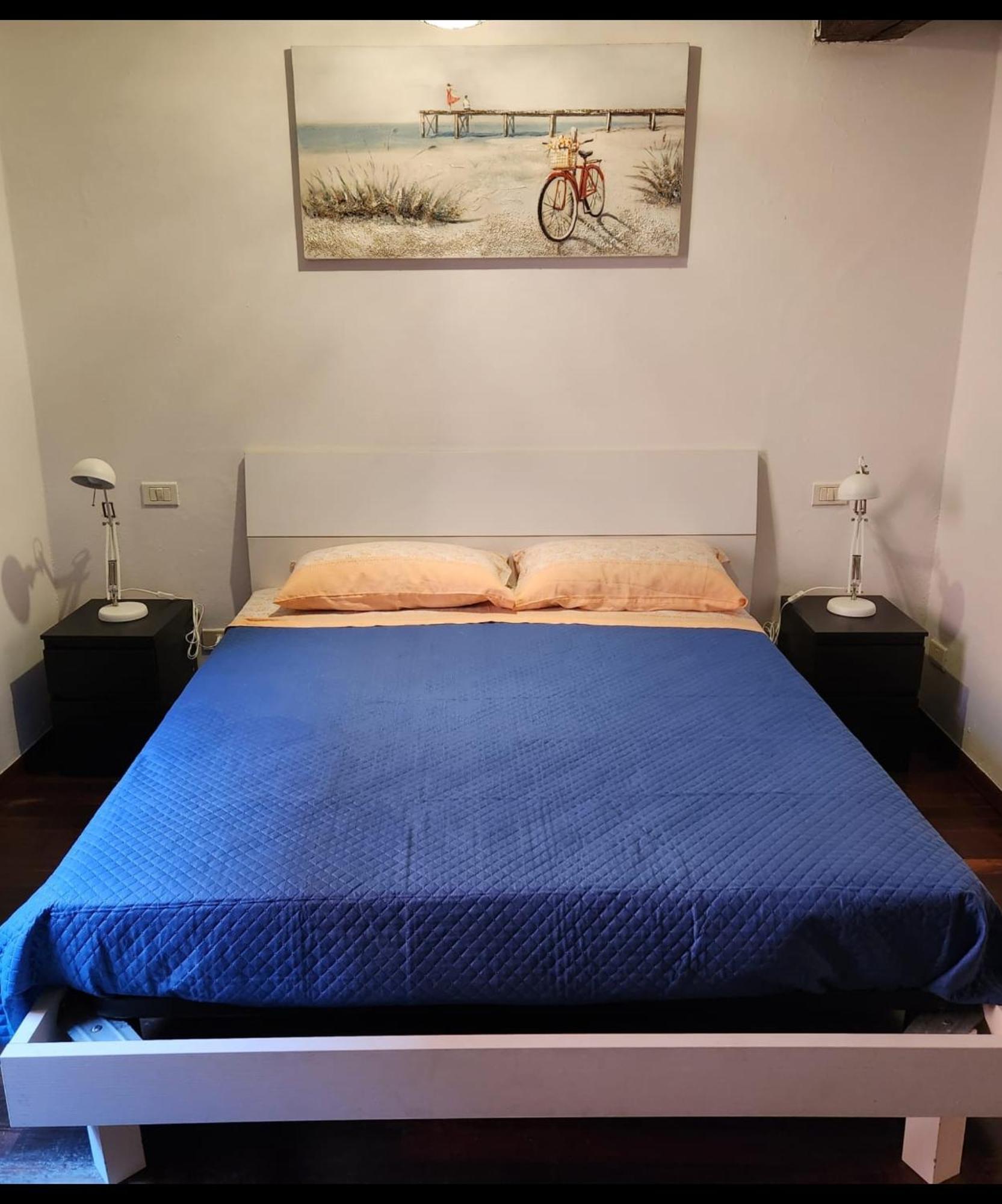 Historic E Comfort Suite - Locazione Semplice بولونيا المظهر الخارجي الصورة